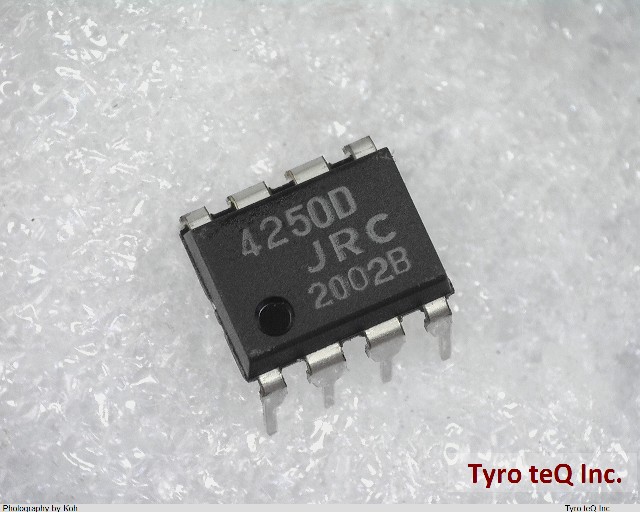 NJM4250D