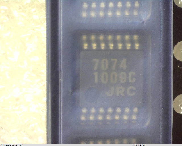 NJU7074V