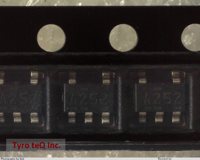 NJM2882F33