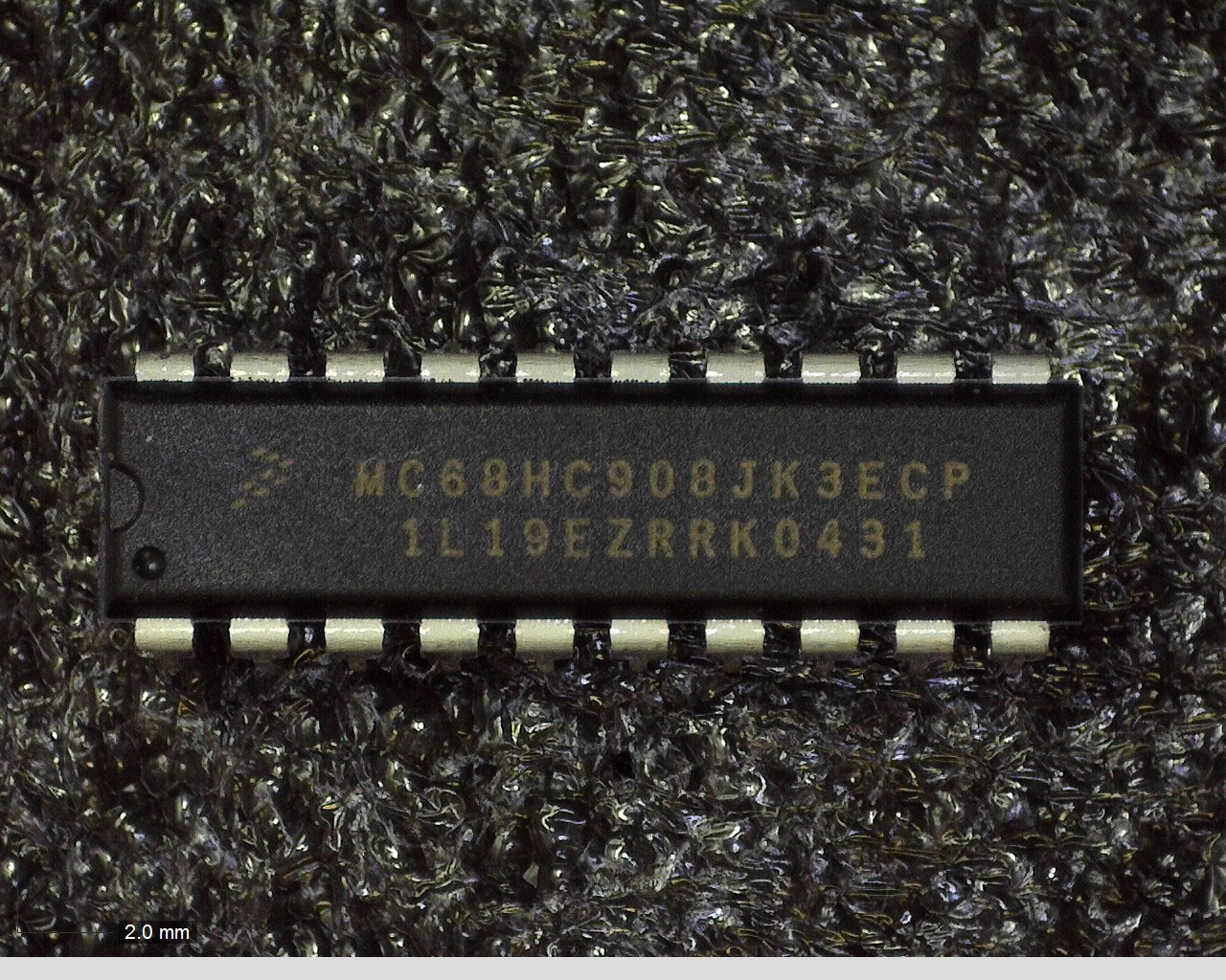 MC68HC908JK3ECP