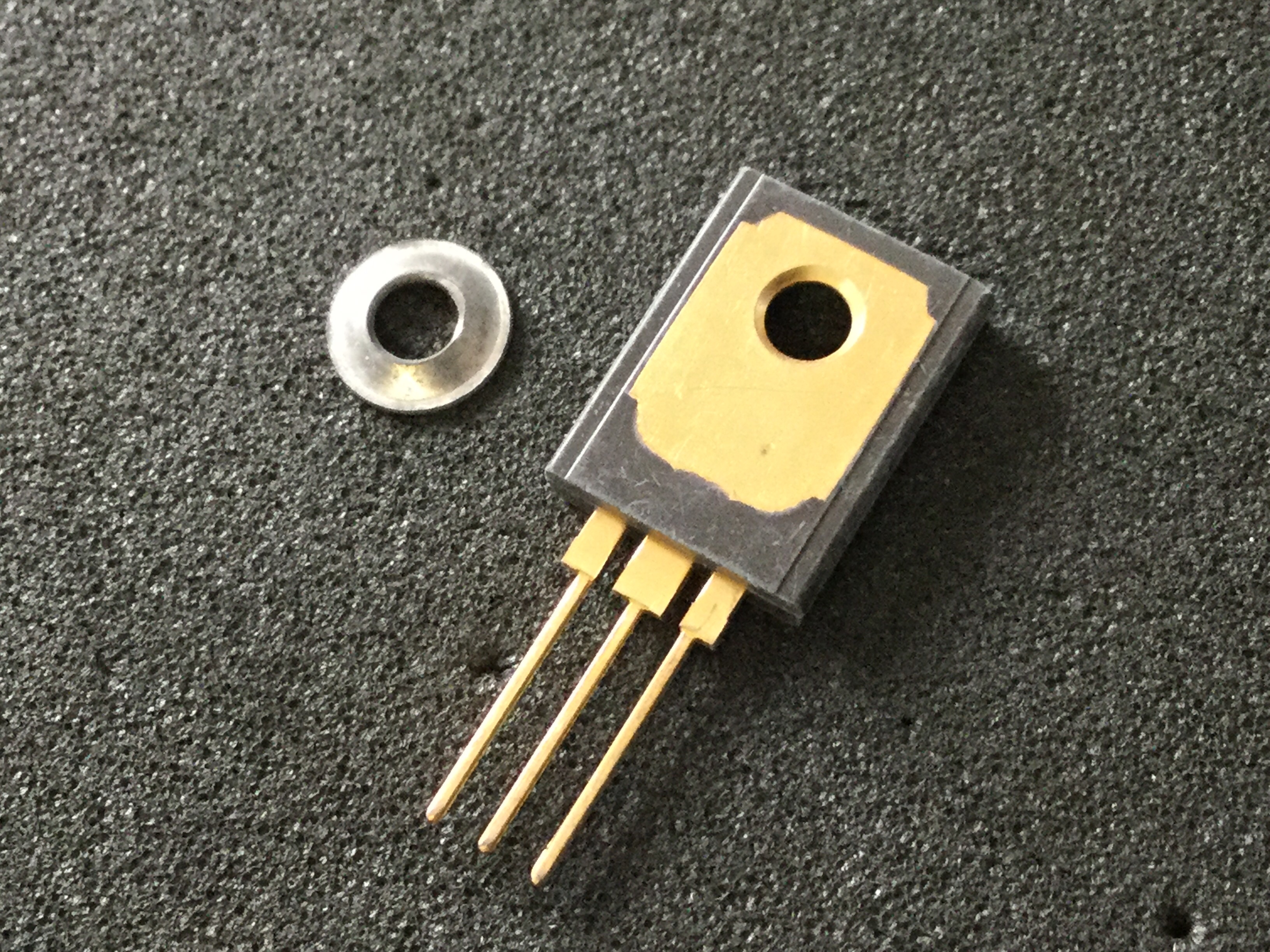 MC7815CP