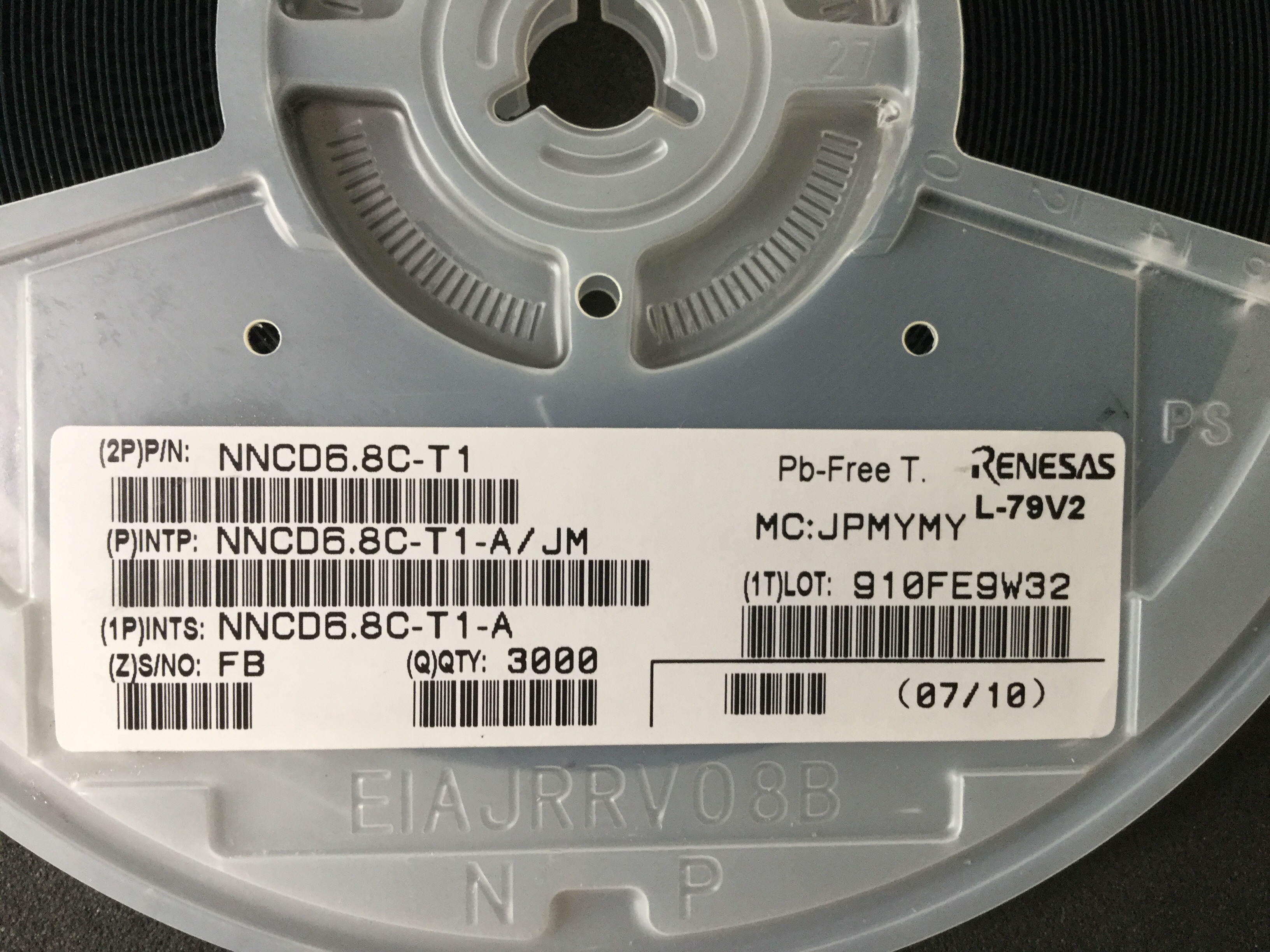NNCD6.8C-T1-A