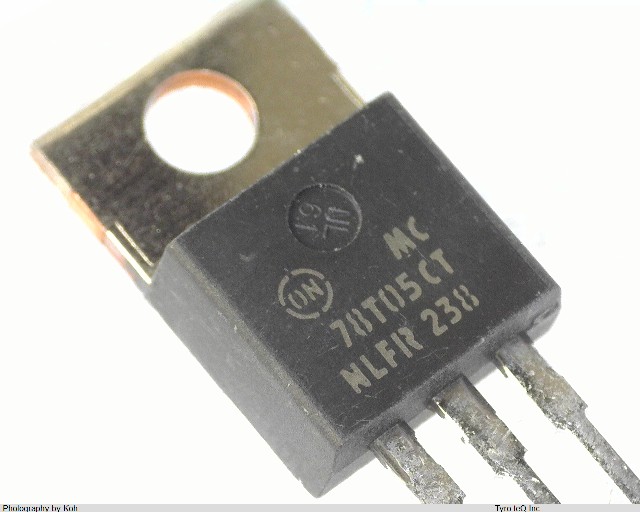 MC78T05CT