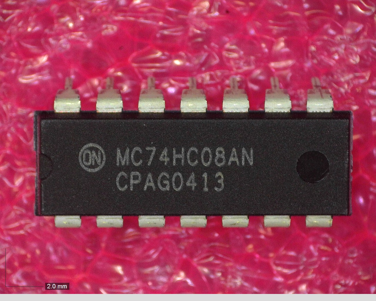 MC74HC08AN