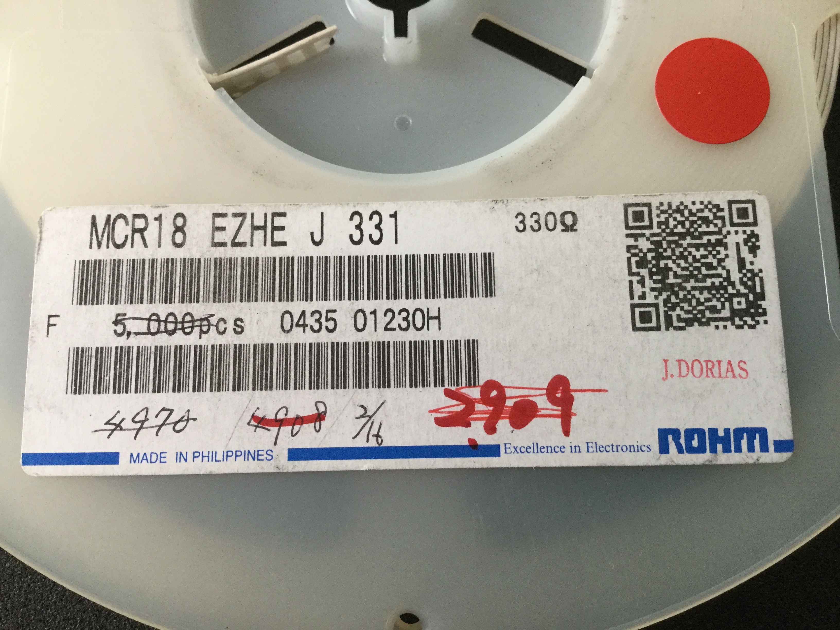 MCR18EZHEJ331