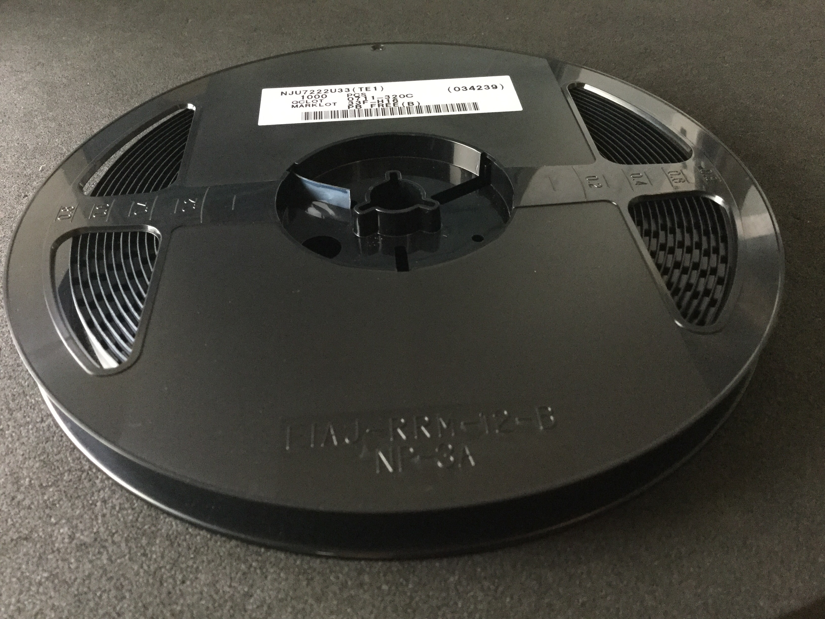 NJU7222U33