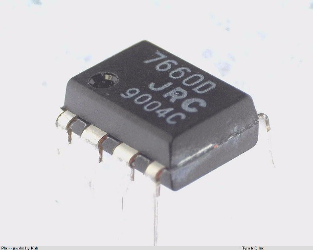 NJU7660D