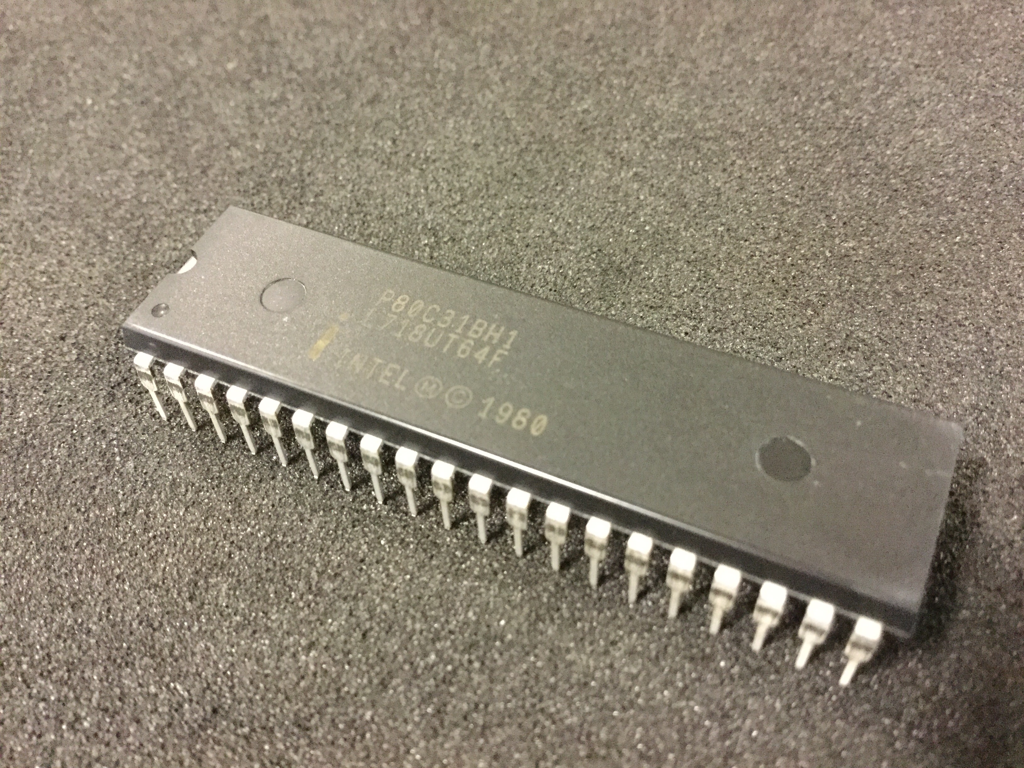 P80C31BH
