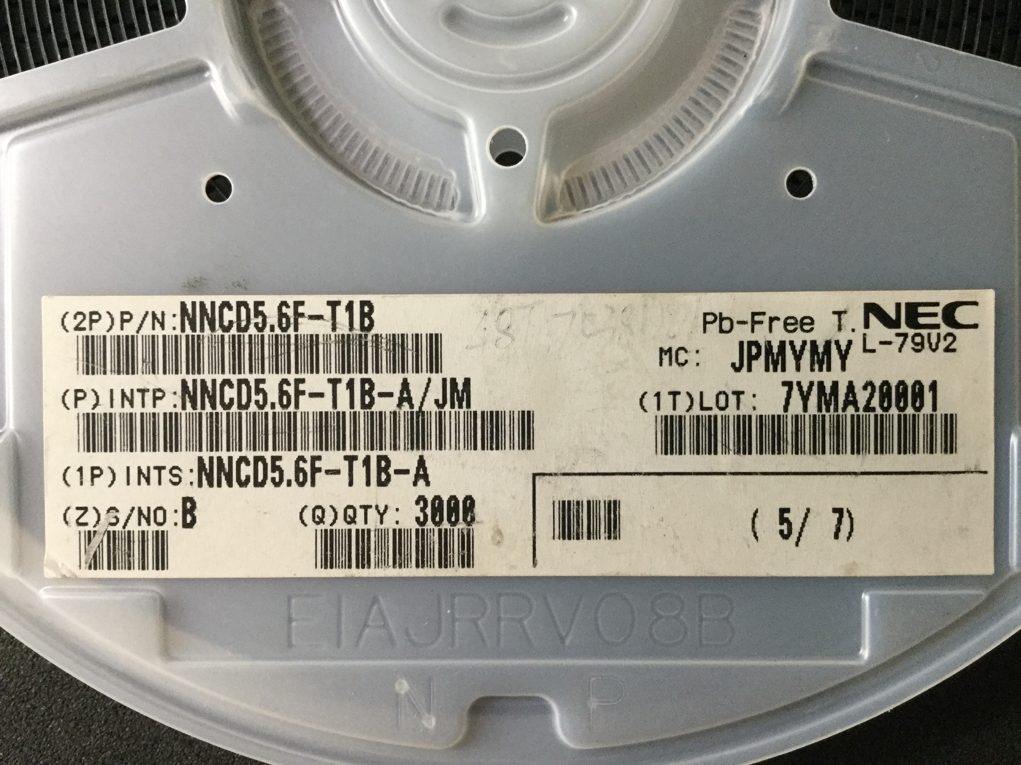 NNCD5.6F-T1B-A