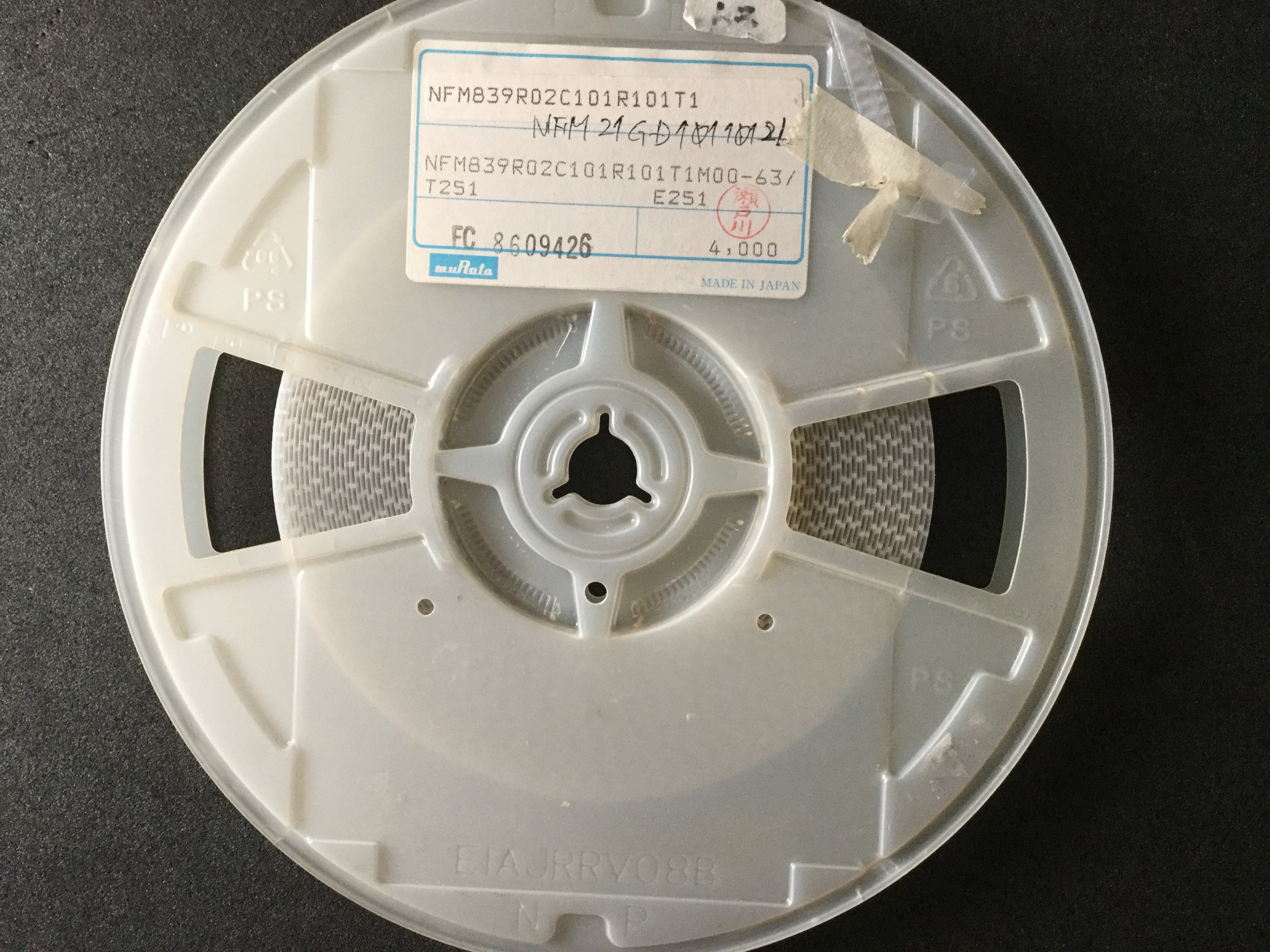 NFM839R02C101R101T1M00-63