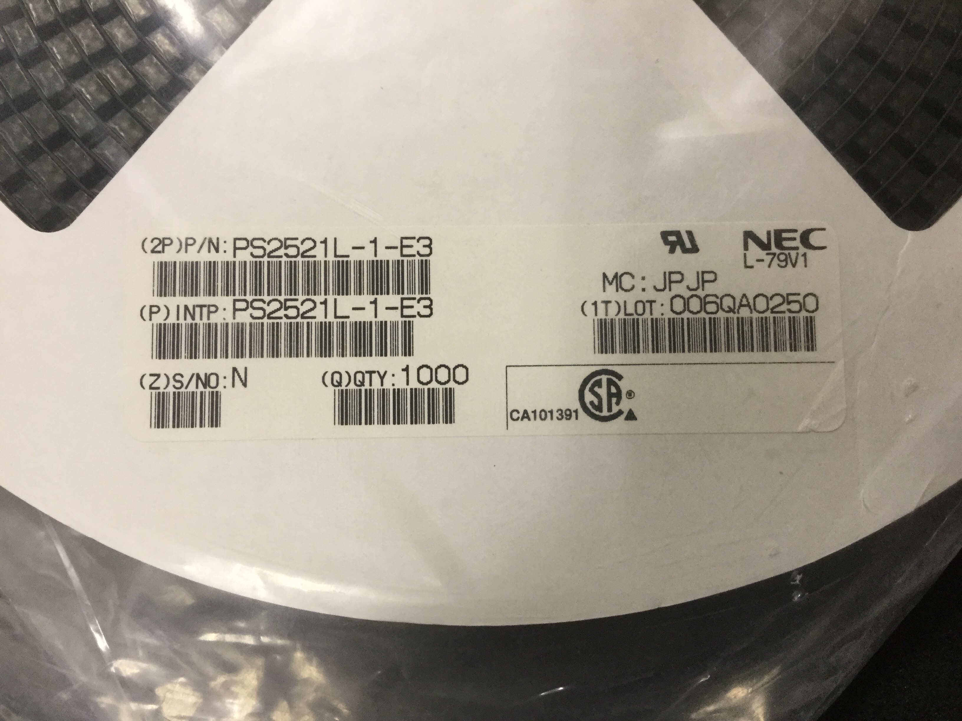 PS2521L-1-E3