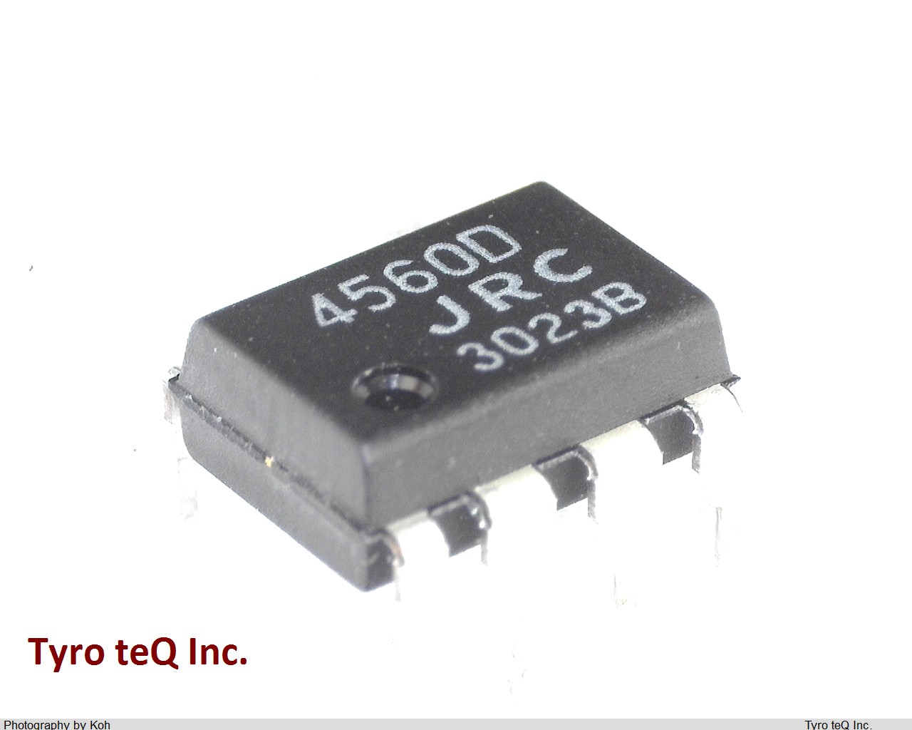 NJM4560D