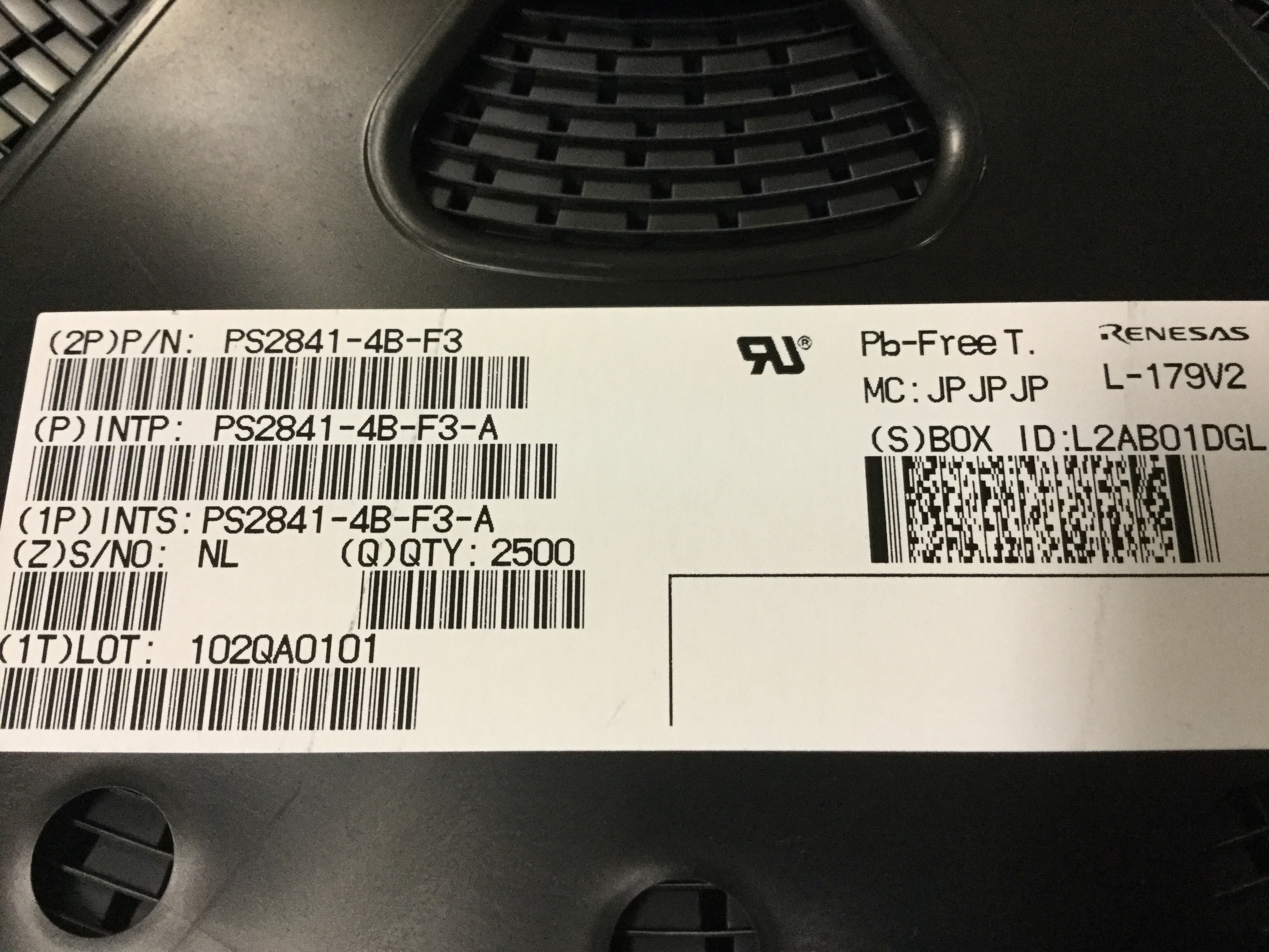 PS2841-4B-F3