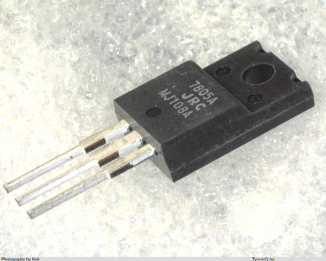 NJM7805FA