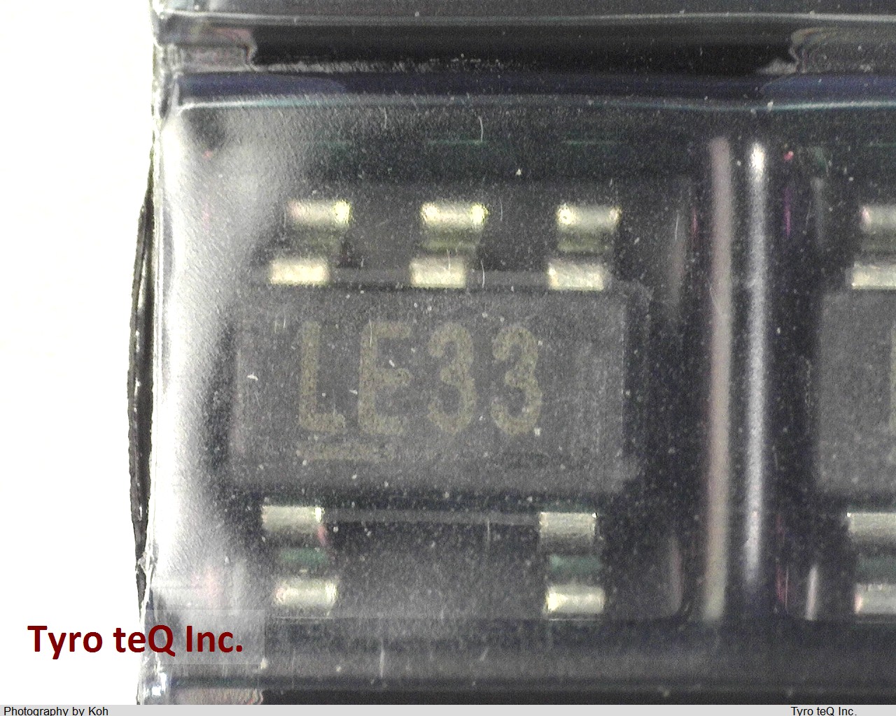 MIC5207-3.3YM5TR
