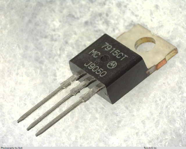 MC7915CT