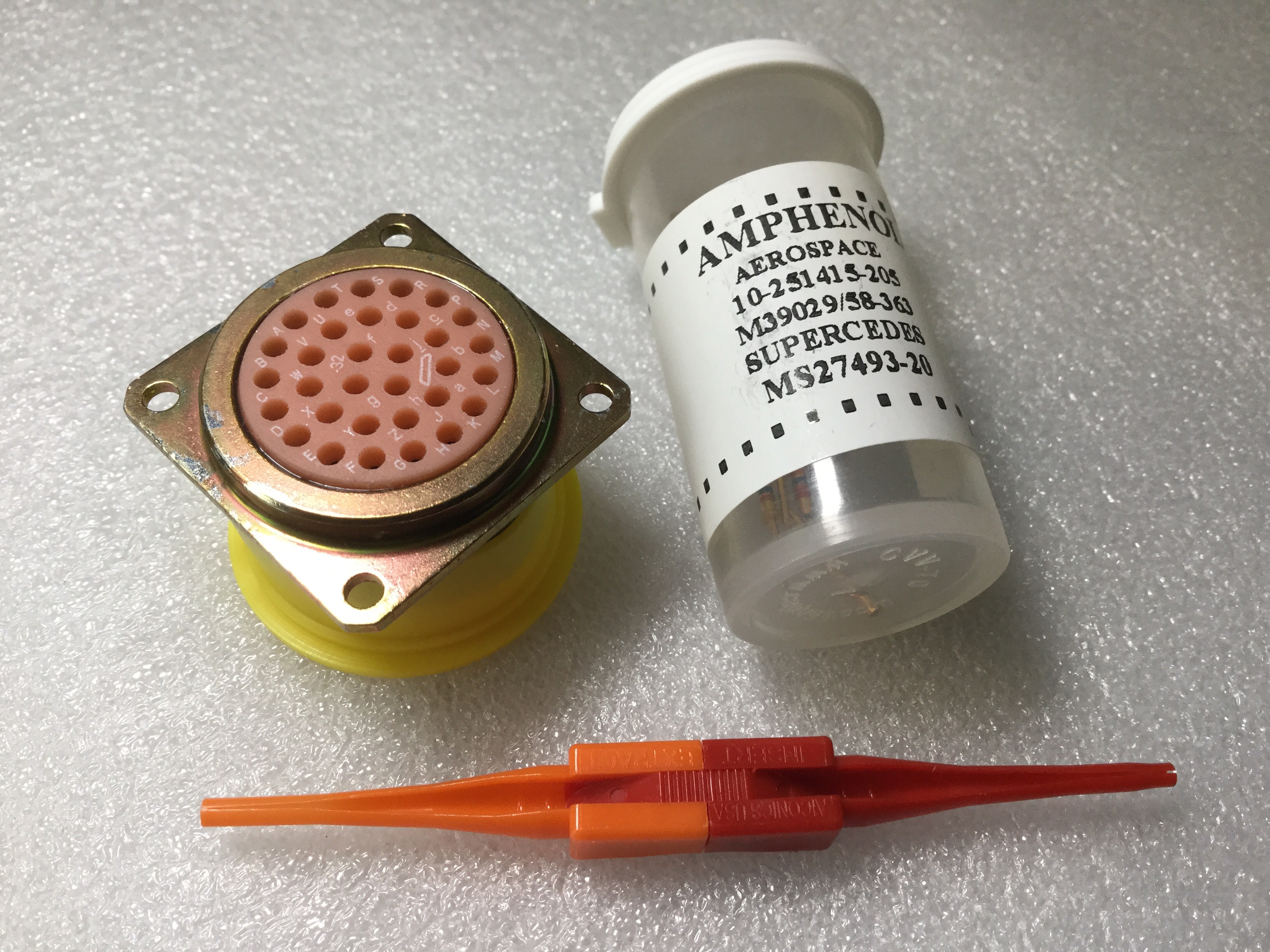 MS27508E18A32PA