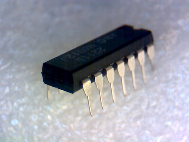 NJM2211D