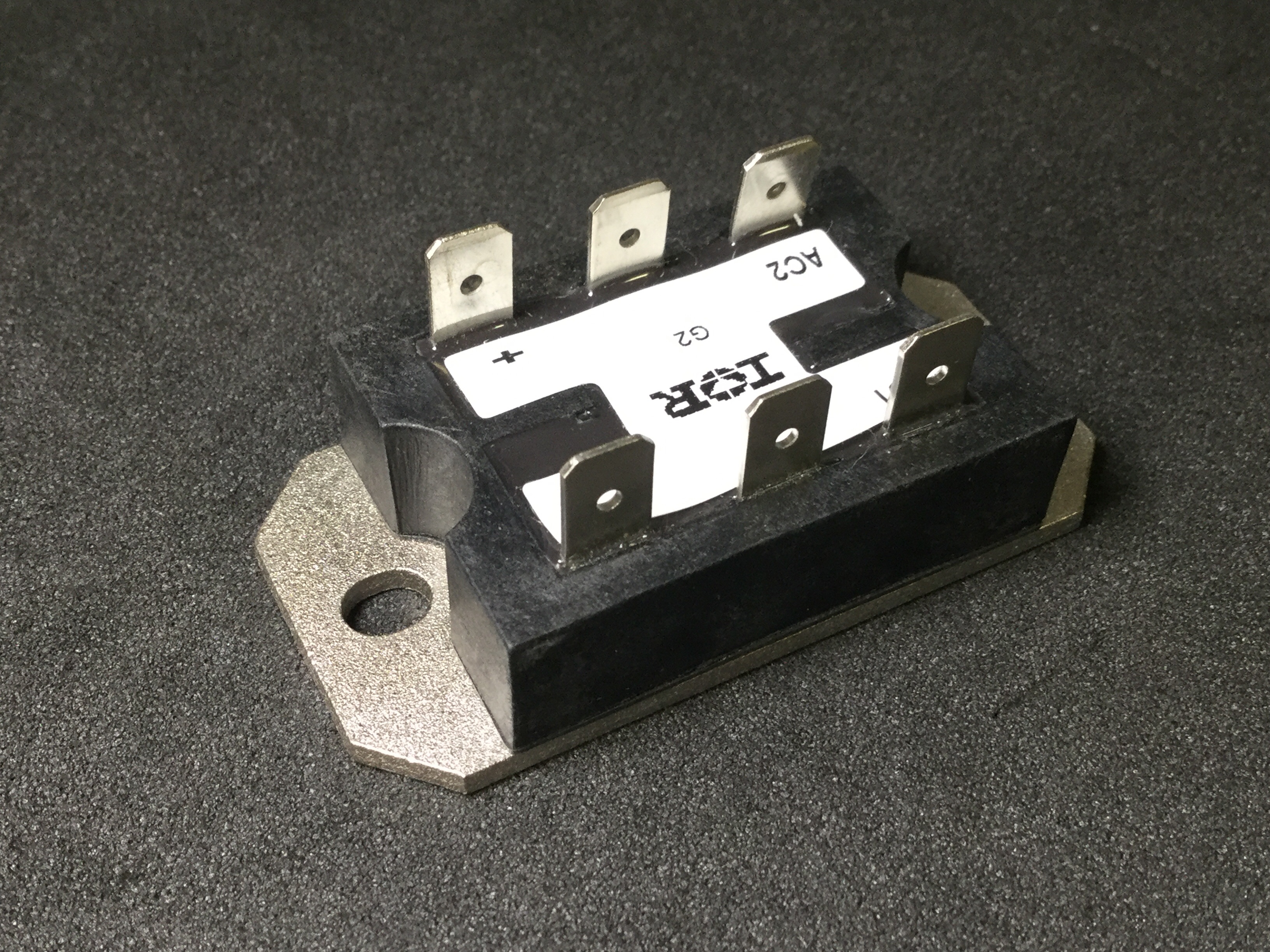 P403W