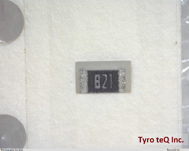 RK73B1JTTD821G
