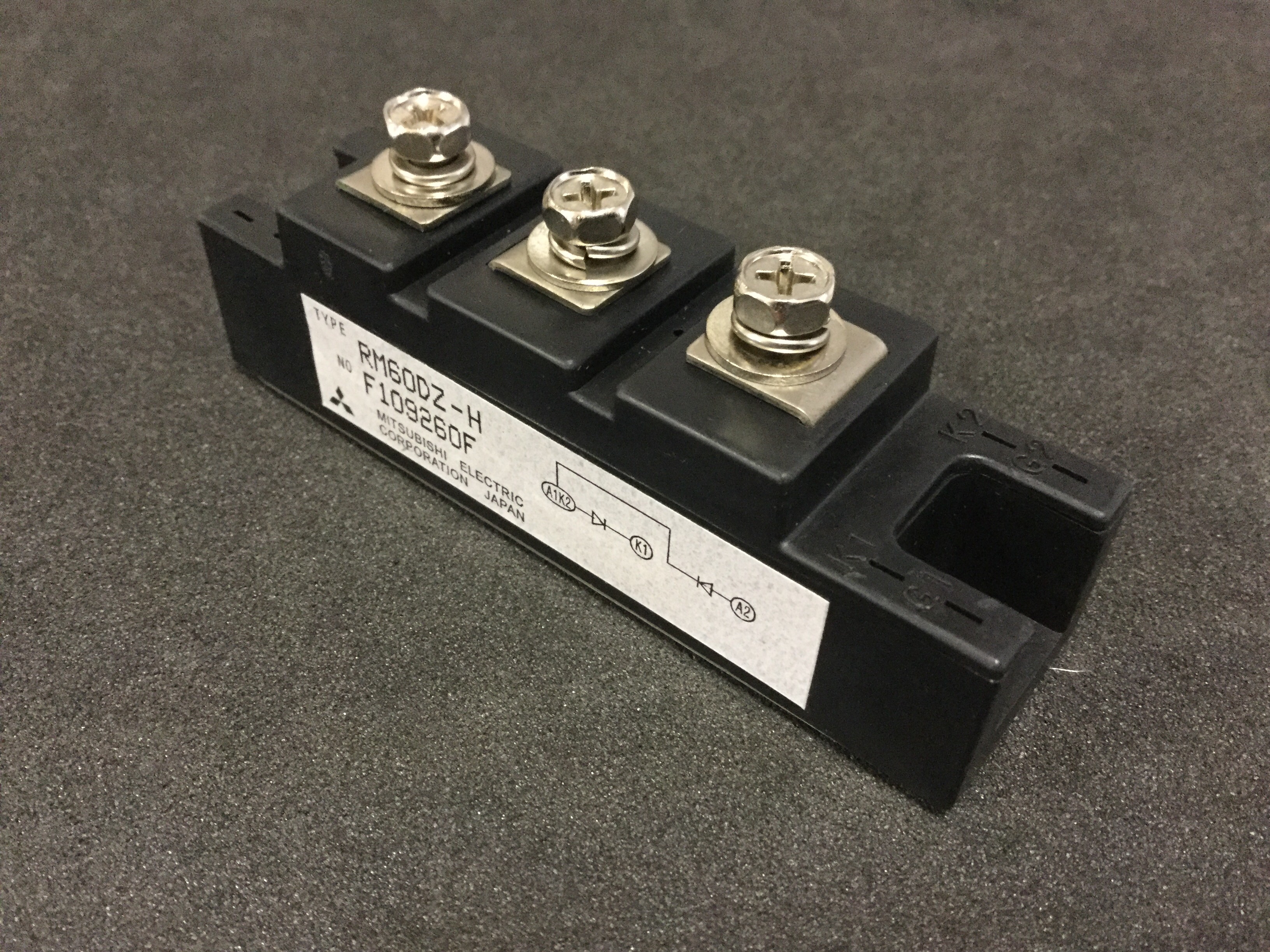 RM60DZ-H