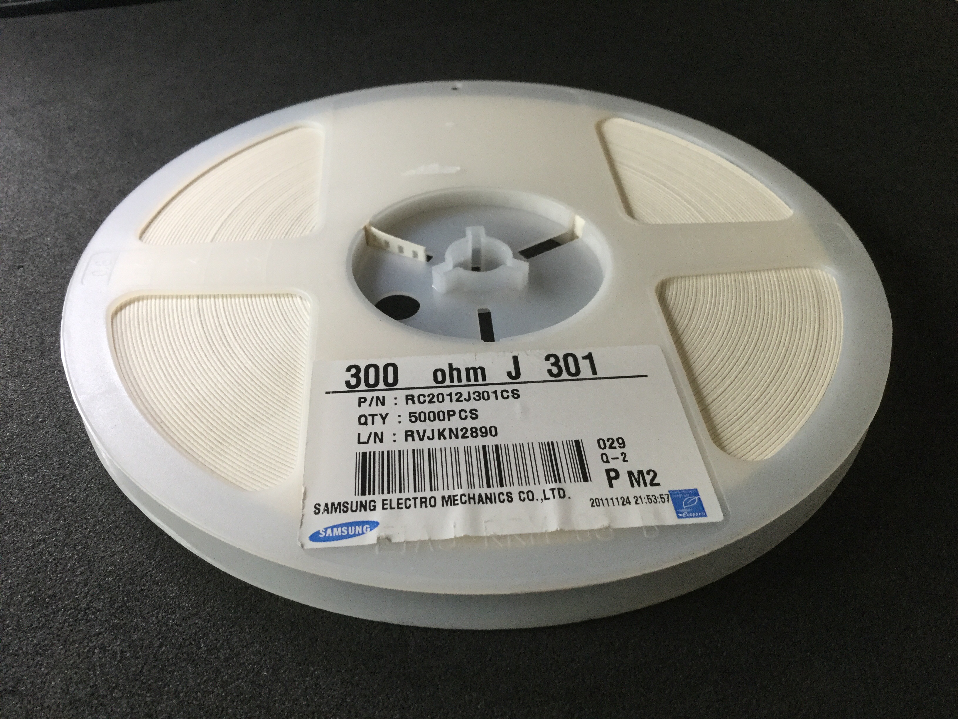 RC2012J301CS