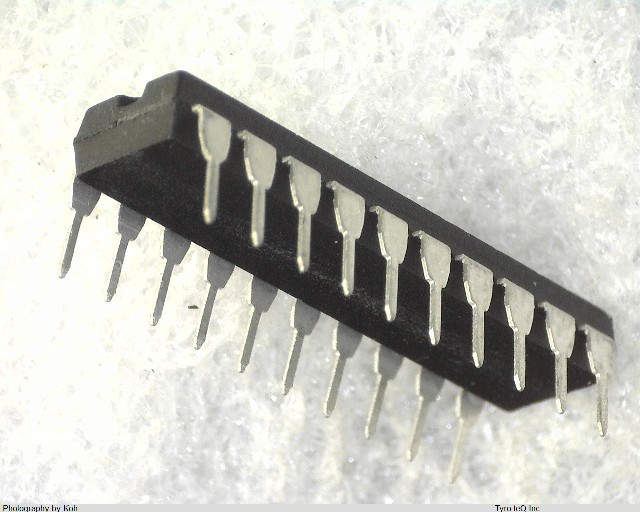 PEEL18CV8P-15