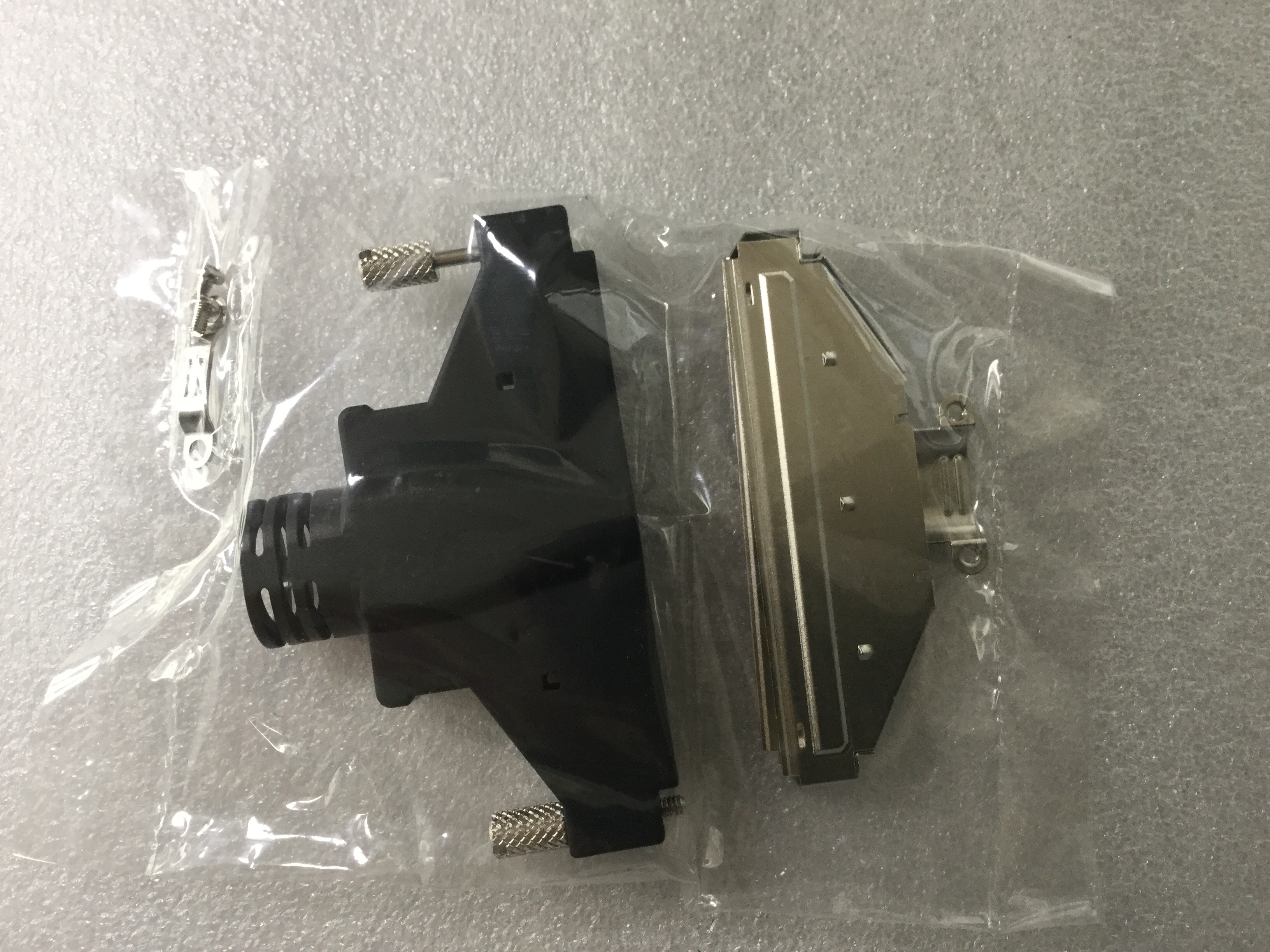 PCS-XEM100L