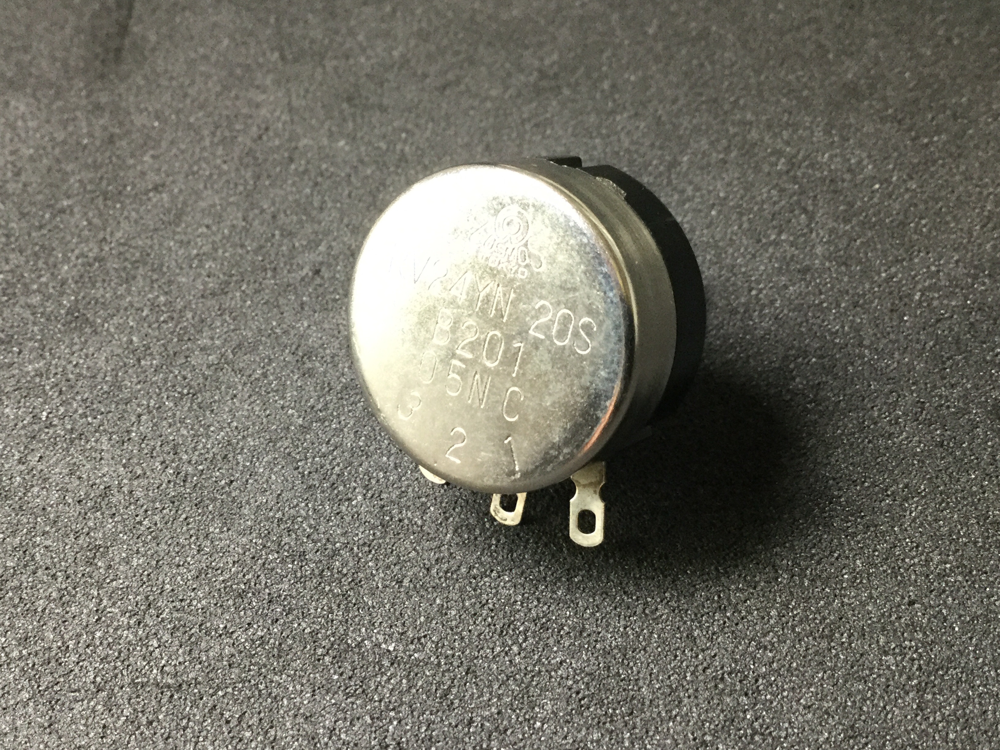 RV24YN20SB201