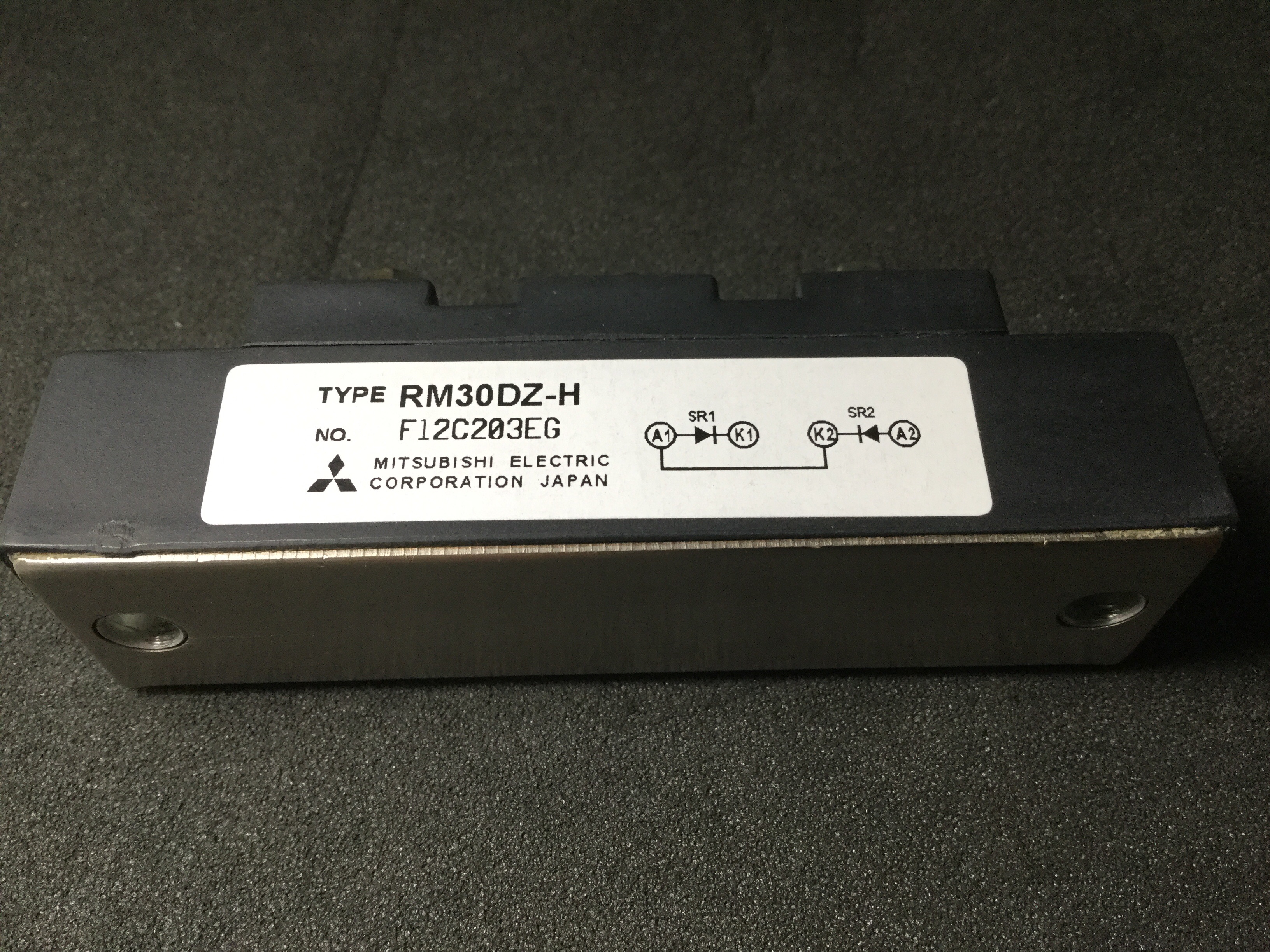 RM30DZ-H