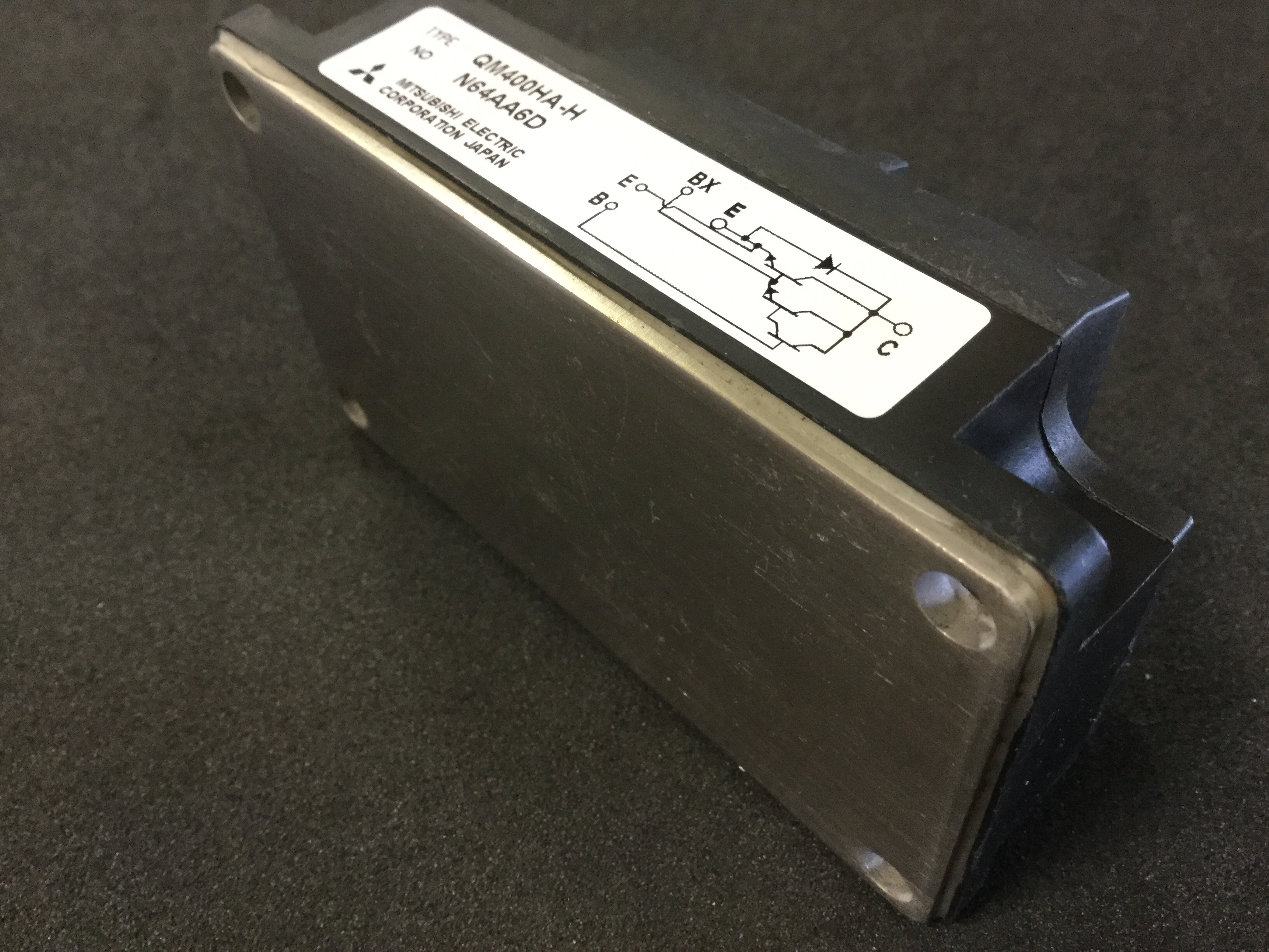 QM400HA-H