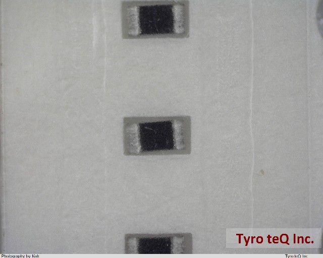 RT0402DRE074K7L