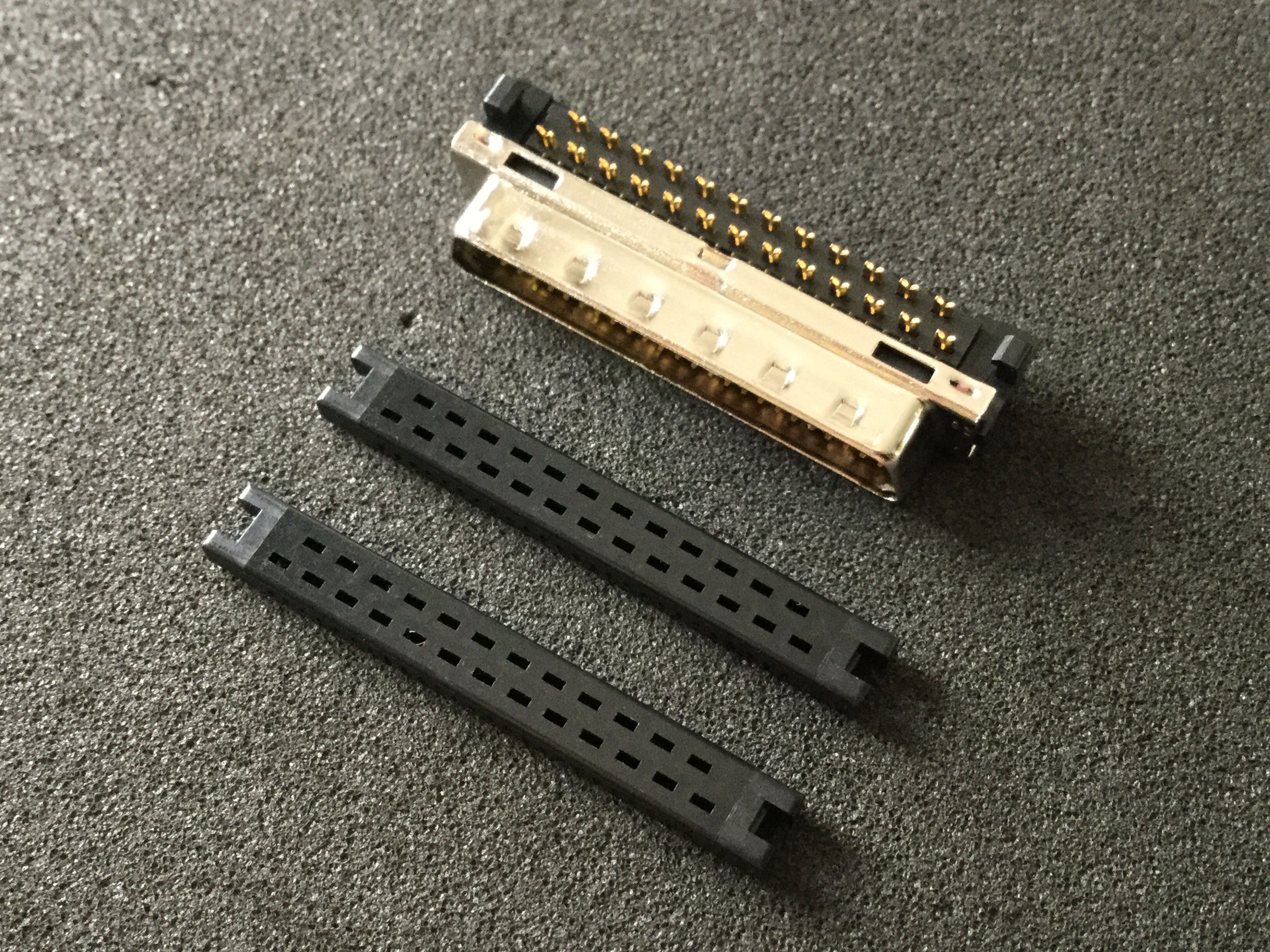 PCS-XE50MA+