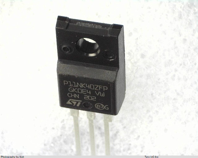 P11NK40ZFP