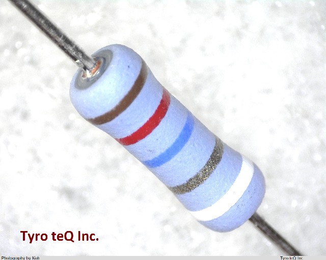 RCR60C126J