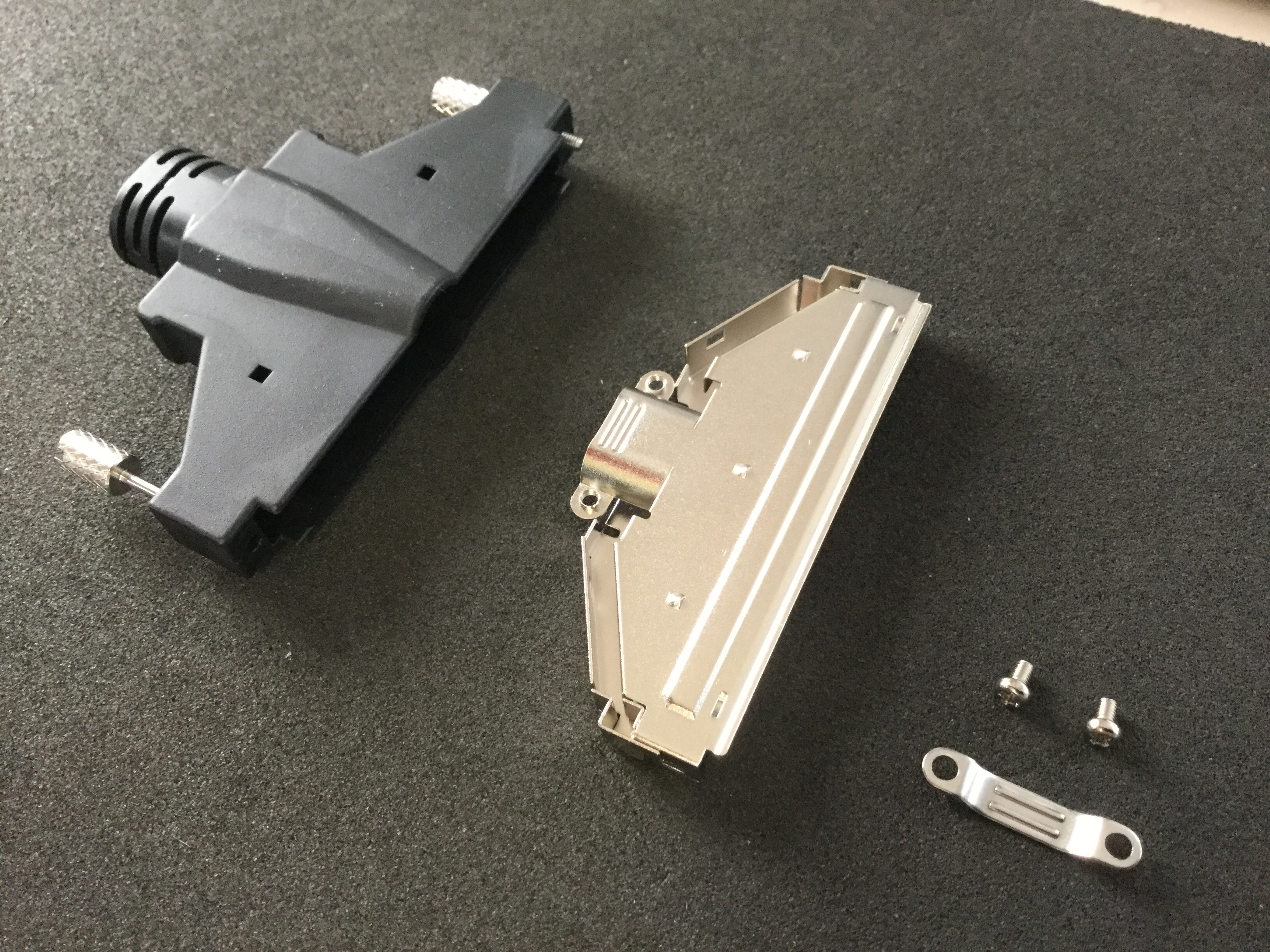 PCS-XEM100LU2