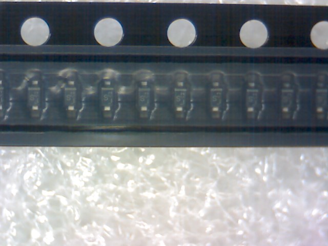 RB521SM-40T2R