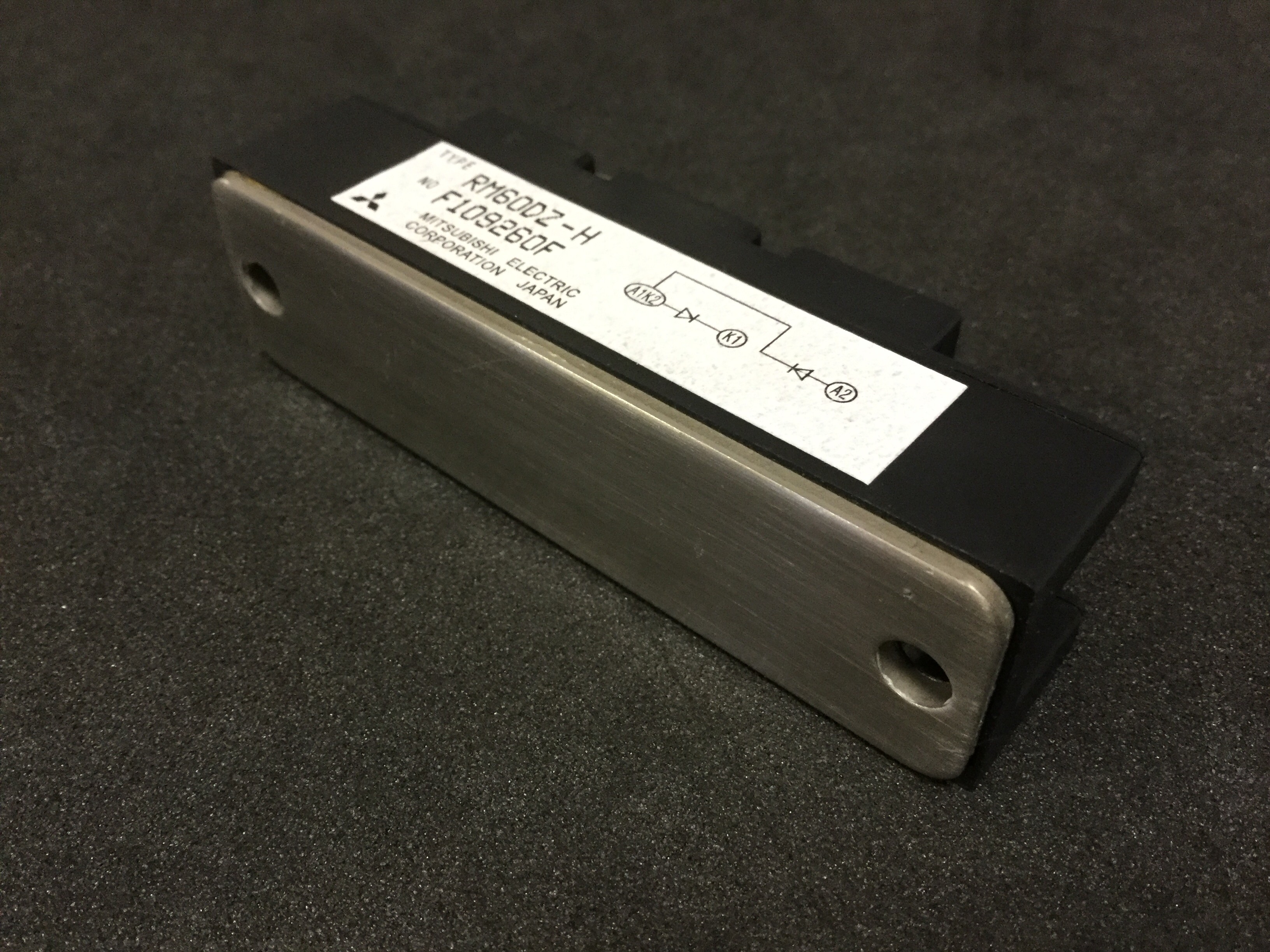 RM60DZ-H