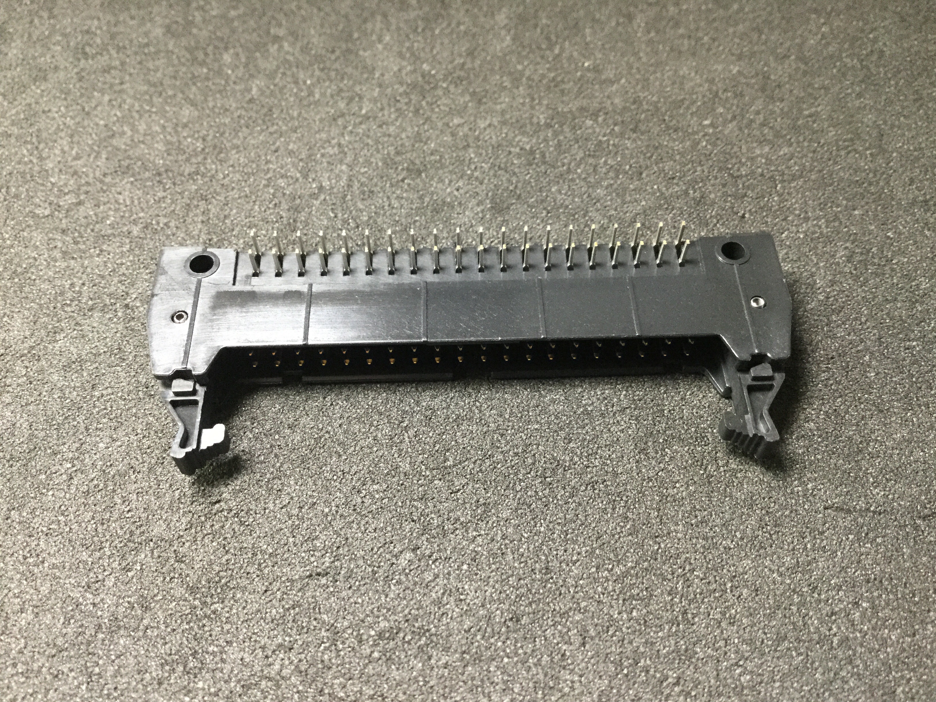 PS-40PE-D4LT1-M1E