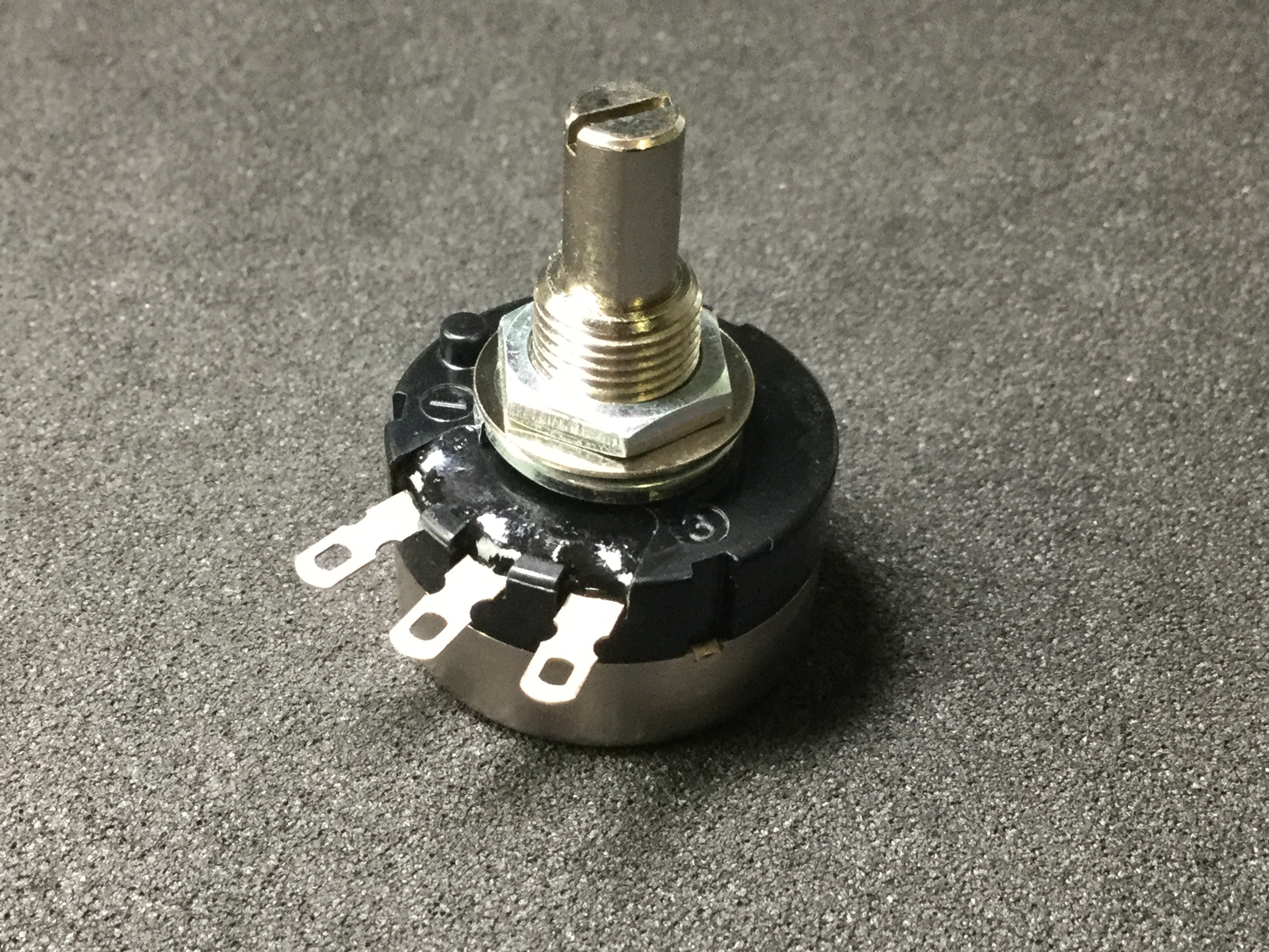 RV24YN20SB502