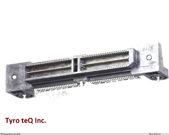 QTS-100-01-L-D-RA-WT-LS