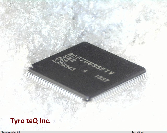 R5F70835AD80FTV