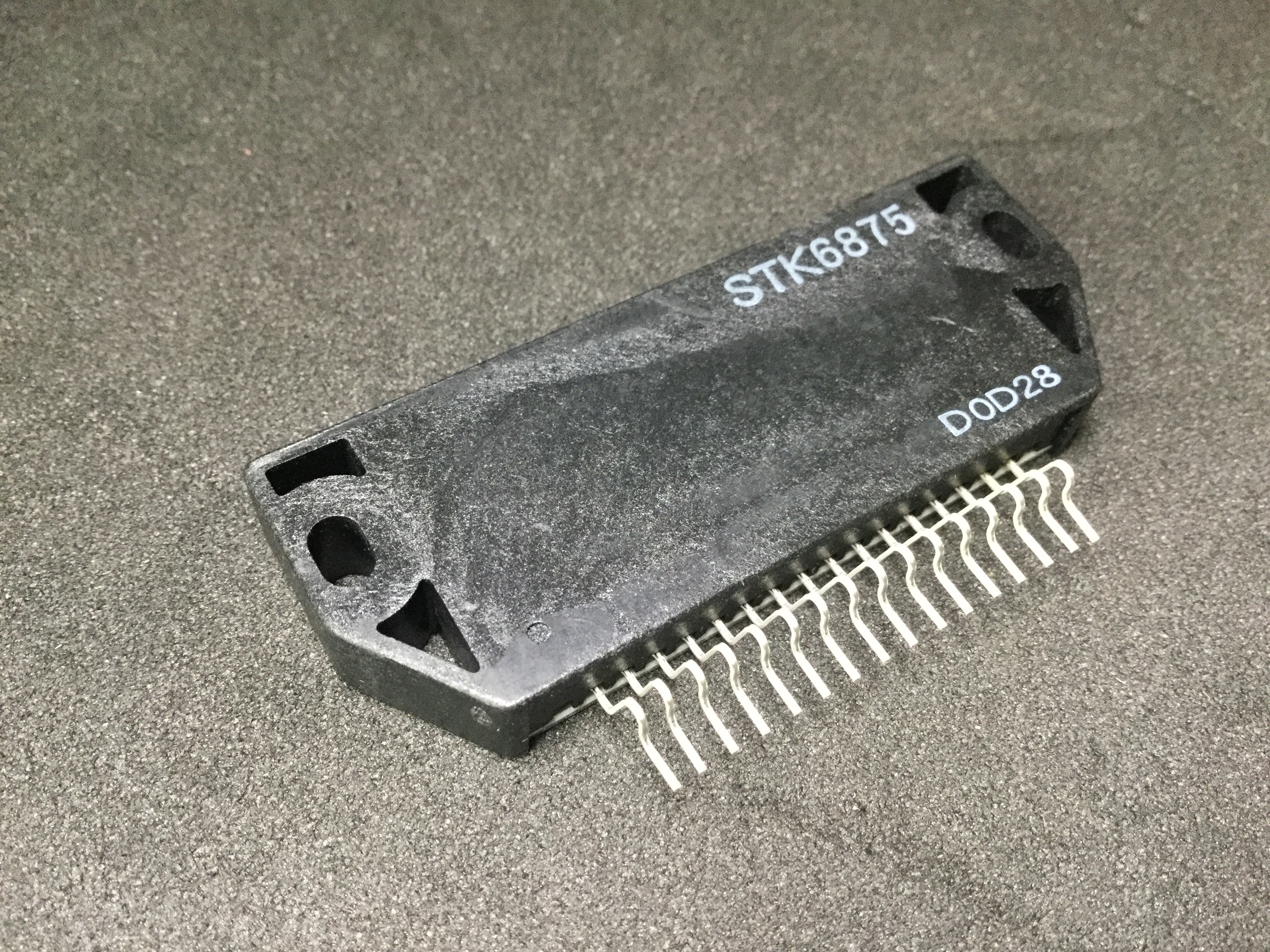 STK6875-E