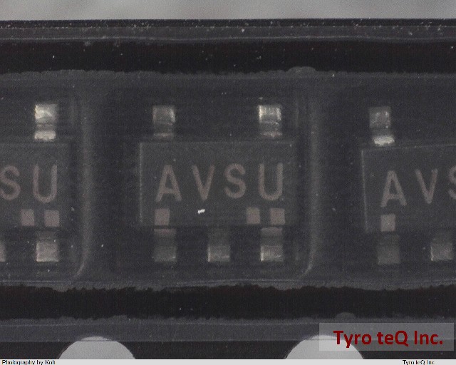 S-8520A33MC-AVST2G