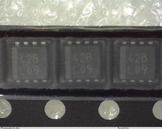 SM8142BD