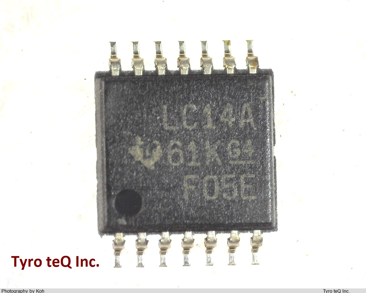 SN74LVC14APW
