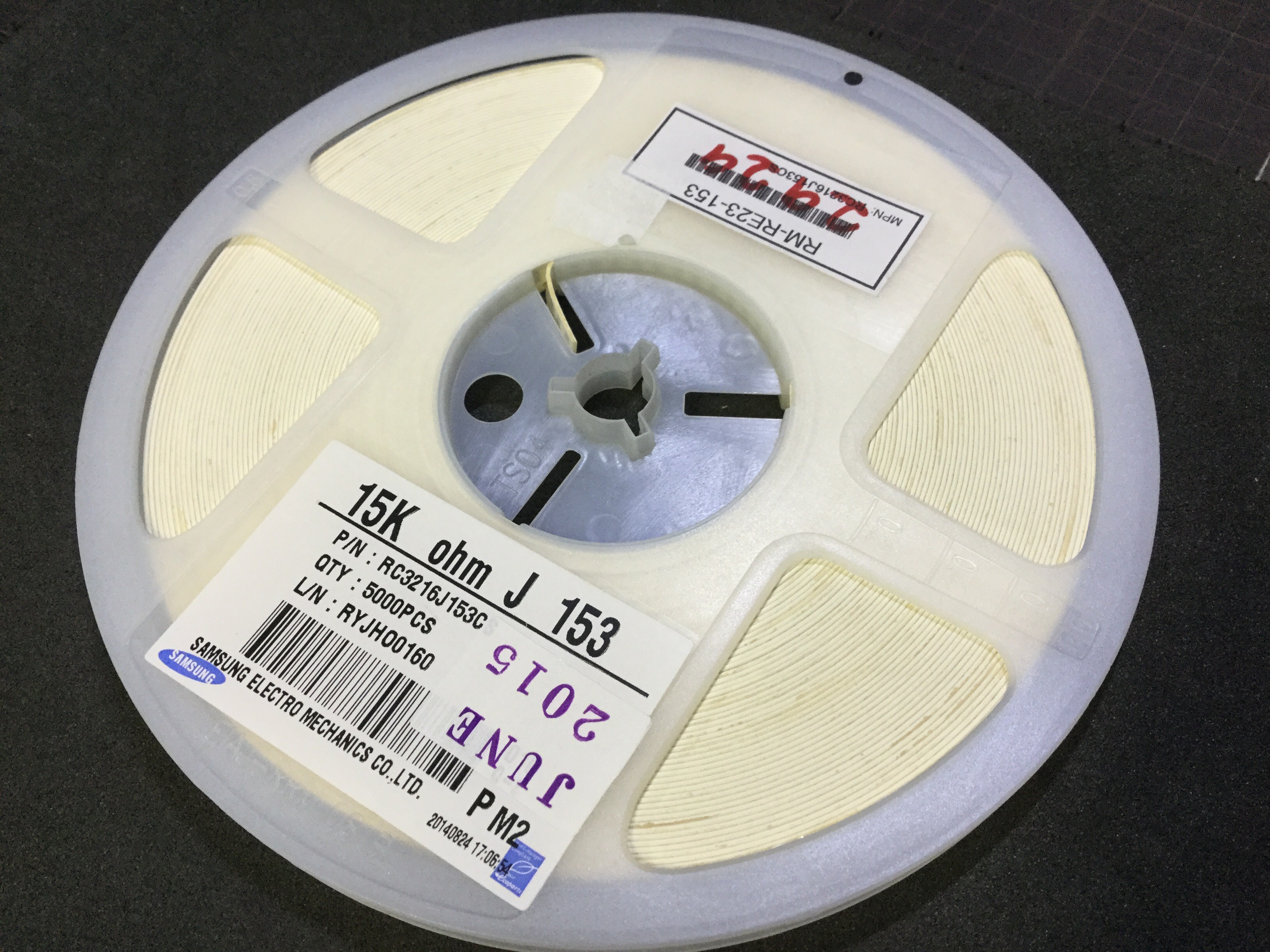 RC3216J153CS