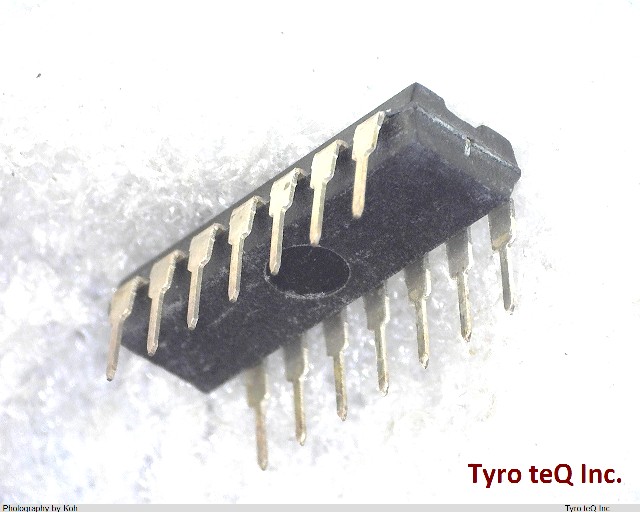 SN7427N