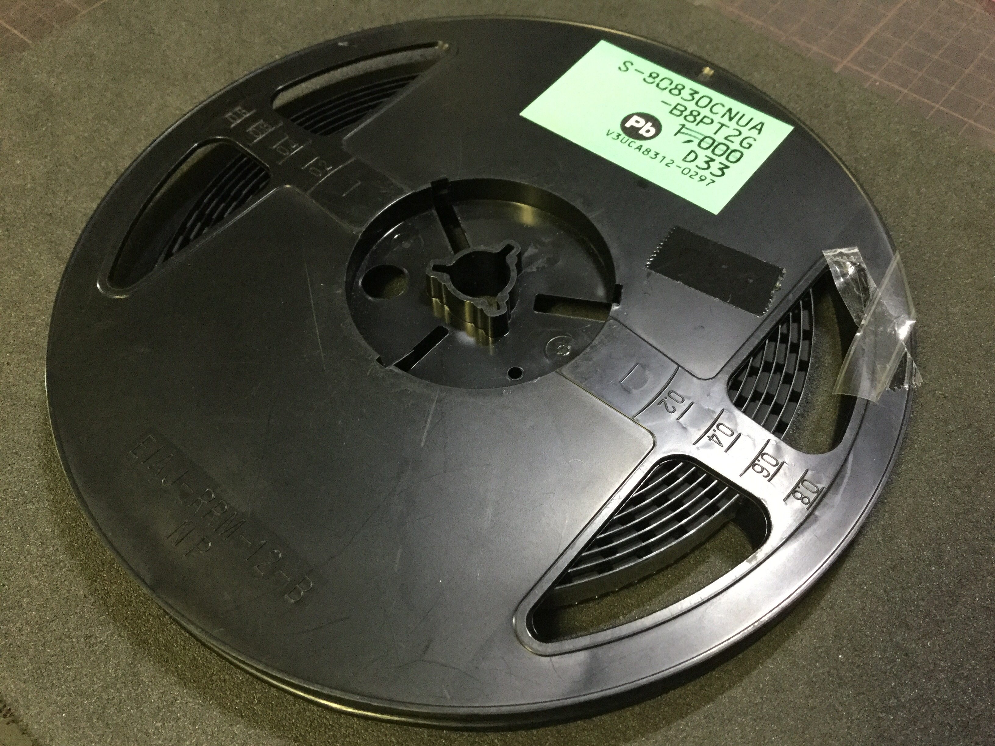 S-80830CNUA-B8P-T2G