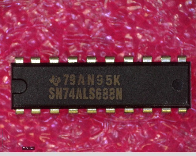 SN74ALS688N